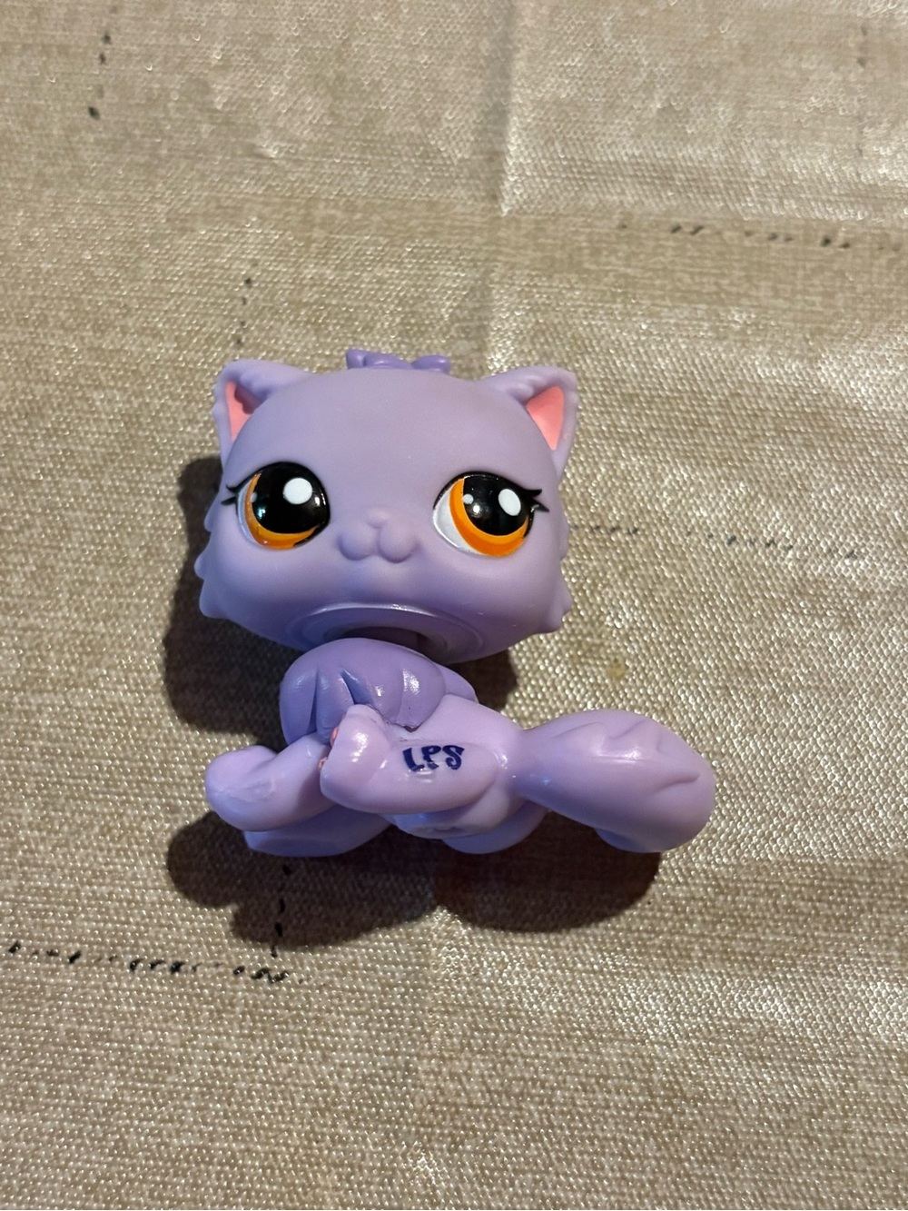2007 Littlest Pet Shop Lavender Cat Figure with Orange Eyes and Pink Ears